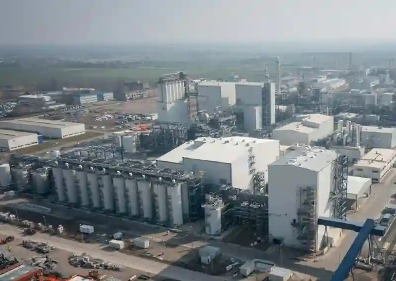 The Leuna biorefinery represents UPM’s commitment to advancing bio-based innovation and decarbonization in Europe.